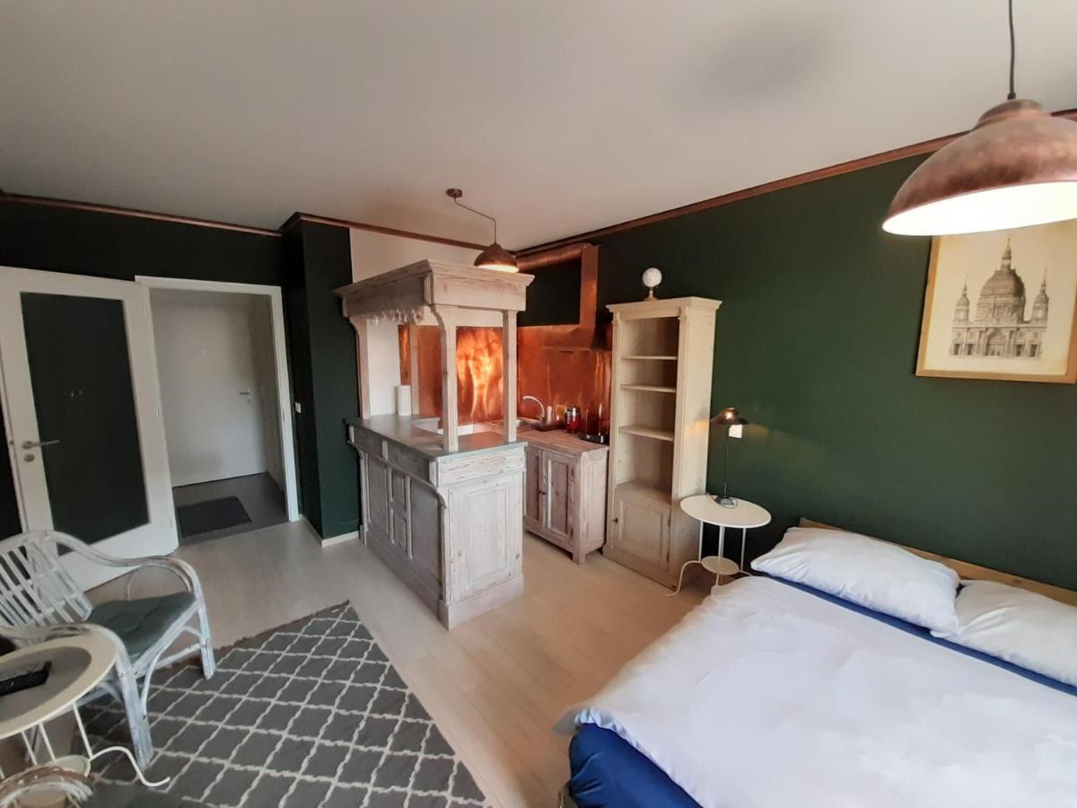 Ferienwohnung Entrez Radnica Košice Exterior foto